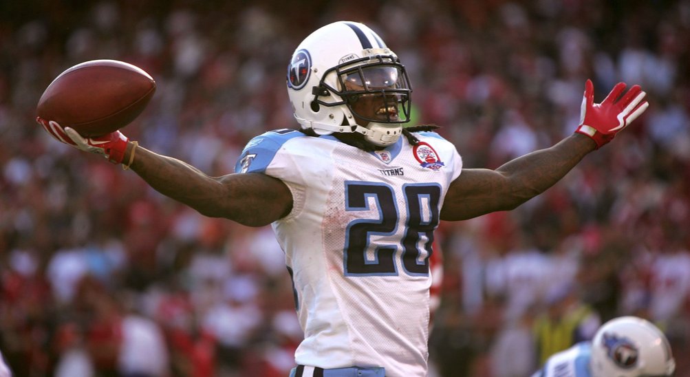 NFLonCBS's tweet photo. There is only ONE player in NFL history who has put up 2,500+ yards from scrimmage in a single season.

@ChrisJohnson28 https://t.co/N4YxGn3zgQ