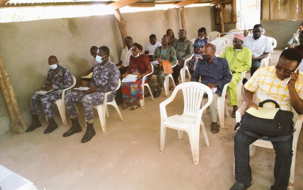 Le Maire,Madame KODJO-BAKPE Massan Dzifa préside ce mardi 10 Mai 2022  la première session ordinaire de l'année du Conseil Municipal de la Commune Est-Mono 3. Cette première session est consacrée à l'examen du compte administratif exercice 2021.
<a href="/GouvTg/">Gouvernement Togolais</a>
<a href="/fct228/">Faîtière des Communes du Togo</a> <a href="/CommunicationTg/">Ministère de la Communication</a>