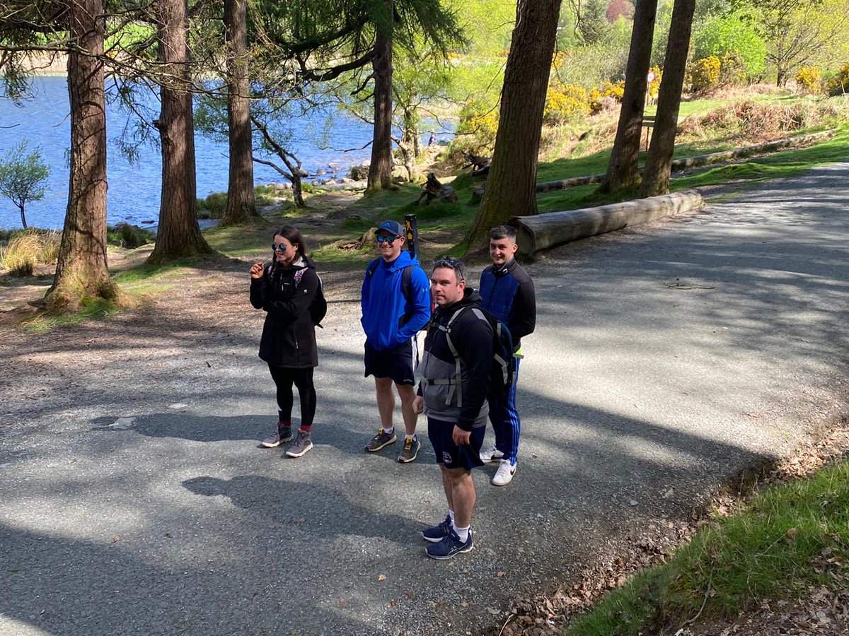 Turas den scoth ag daltaí <a href="/GCLuimnigh/">GCLuimnigh</a> go Gleann Dá Loch mar chuid de <a href="/GaisceAward/">Gaisce - The President's Award</a>. Fluich báite ach sona sásta! 🥾☔️🏞