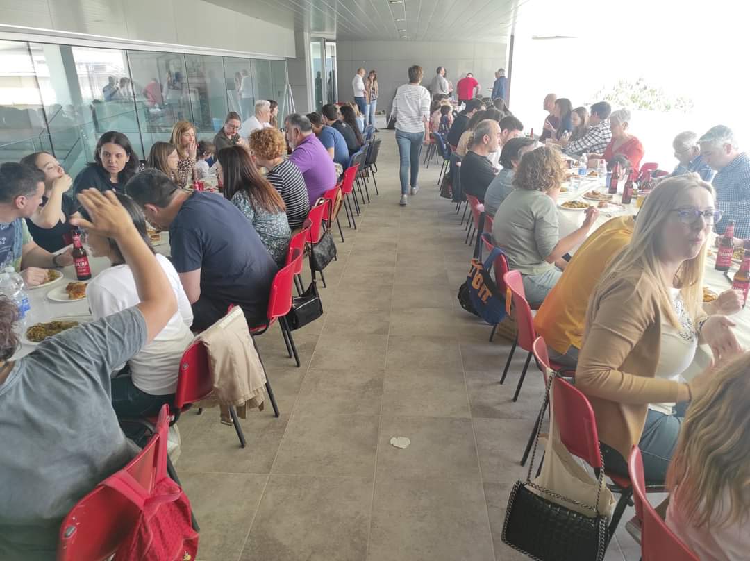 Acecova's tweet photo. #Onda, ¡Esto fue maravilloso!, y lo fue porque vosotros estabais allí.
Sólo podemos dar las gracias a todos los que participasteis, ya sea organizando la actividad como el @Ajuntamentonda que fue nuestro pilar, y a los colaboradores... https://t.co/oKgcnfKUAd
#DNEC #DNEC2022CV https://t.co/LhLFMI1tOt