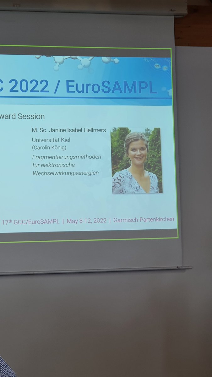 FOellien's tweet photo. #gcc2022gap CIC Master Thesis award (sponsored by @JCIM_JCTC @ACSPublications ) goes to Isabel Hellmers https://t.co/Oq6ow7vFW0