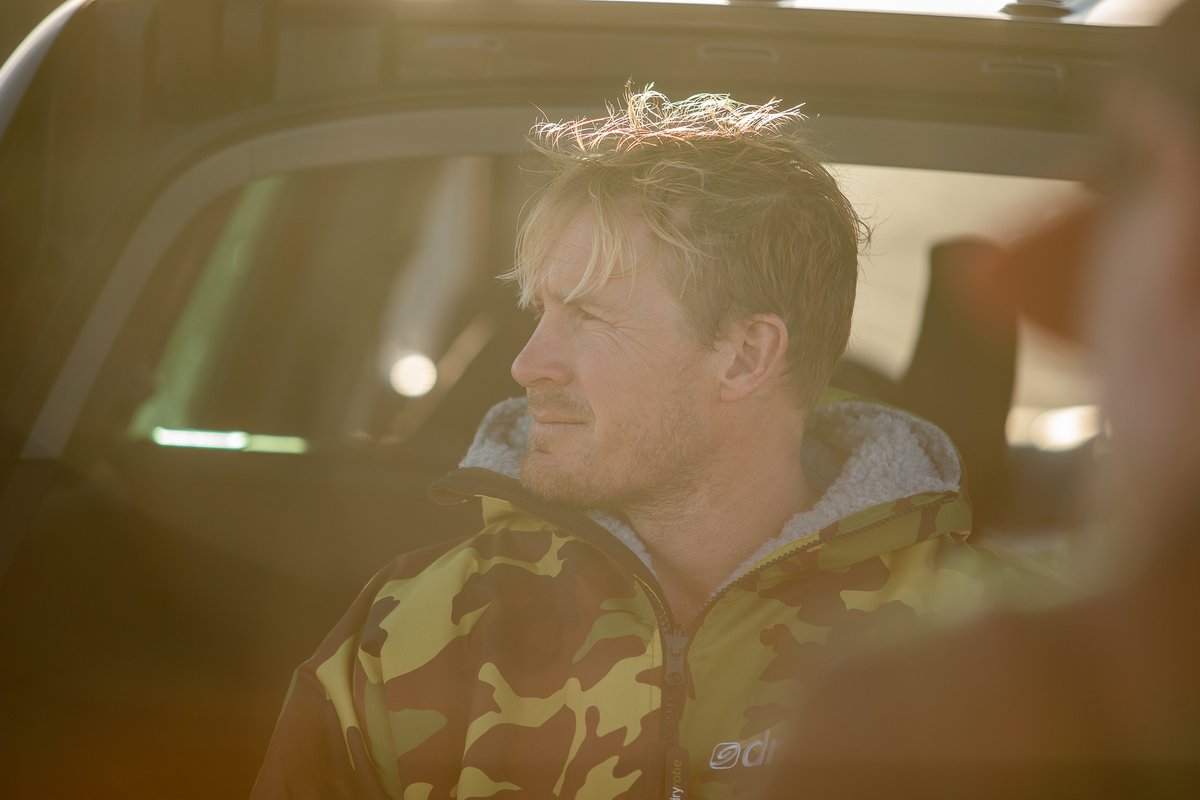 We spoke to big wave surfer <a href="/andrew_cotton/">ANDREW COTTON</a> and trainer Andrew Blake about how the Wim Hof Method can be used alongside other techniques to improve resilience to stress and injury.

Check it out 👇
dryrobe.com/blogs/latest-n…

#dryrobeterritory