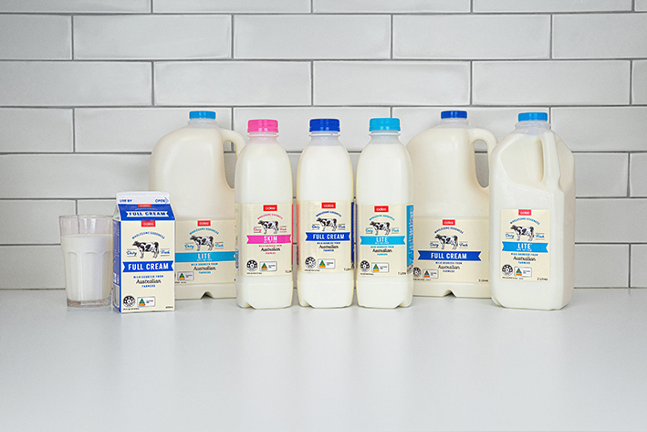worldbrandesign's tweet photo. Hulsbosch @HULSBOSCHdesign - Hulsbosch Redesigns Coles Own Brand Fresh Milk Range
.
https://t.co/F3HmdU43nr
.
#dairypackaging #packagingdesign #milkpackaging #worldpackaging #branddesign #worldbranddesign https://t.co/t7DJyvTEyw