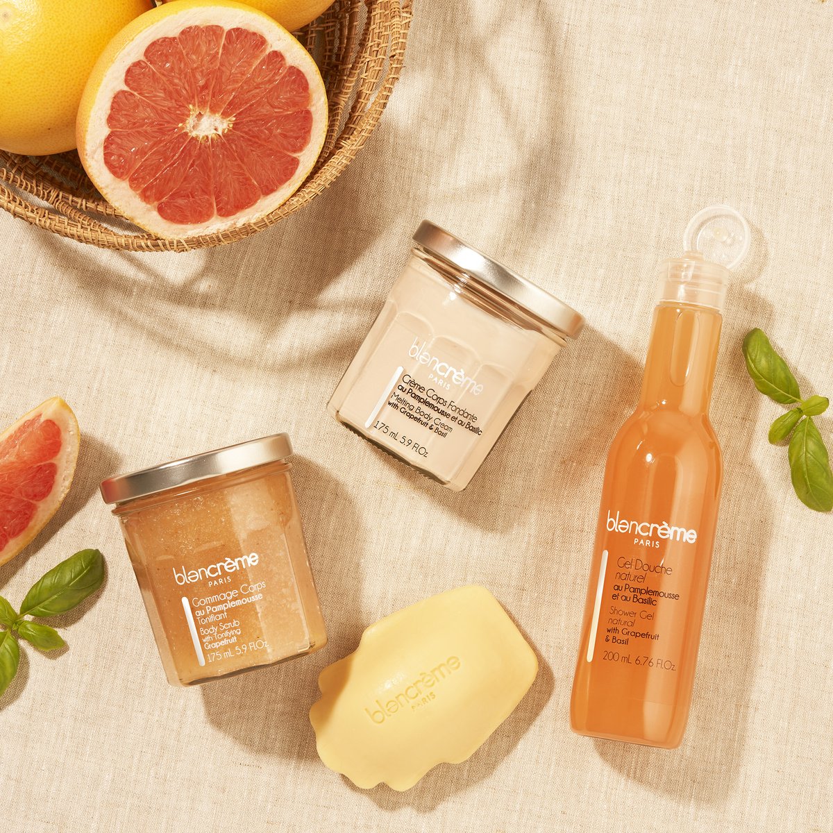 XTerrace's tweet photo. We’re excited to announce 📢 Blancrème Paris @Blancreme 💐 will be selling her product at London Accessory Week 2022 virtual market @accessory_week 🥳 

Discover more amazing beauty &amp; skincare products @AccessoryCircle https://t.co/uStiaTUByQ 💍🛍️

#invitation #summer #skincare https://t.co/Myn2lyUUfK