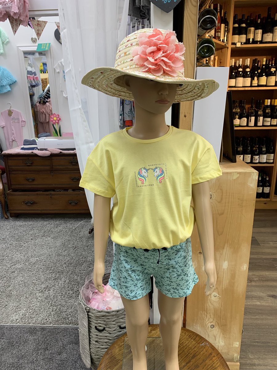 Sabrina’s baby boutique tweet media