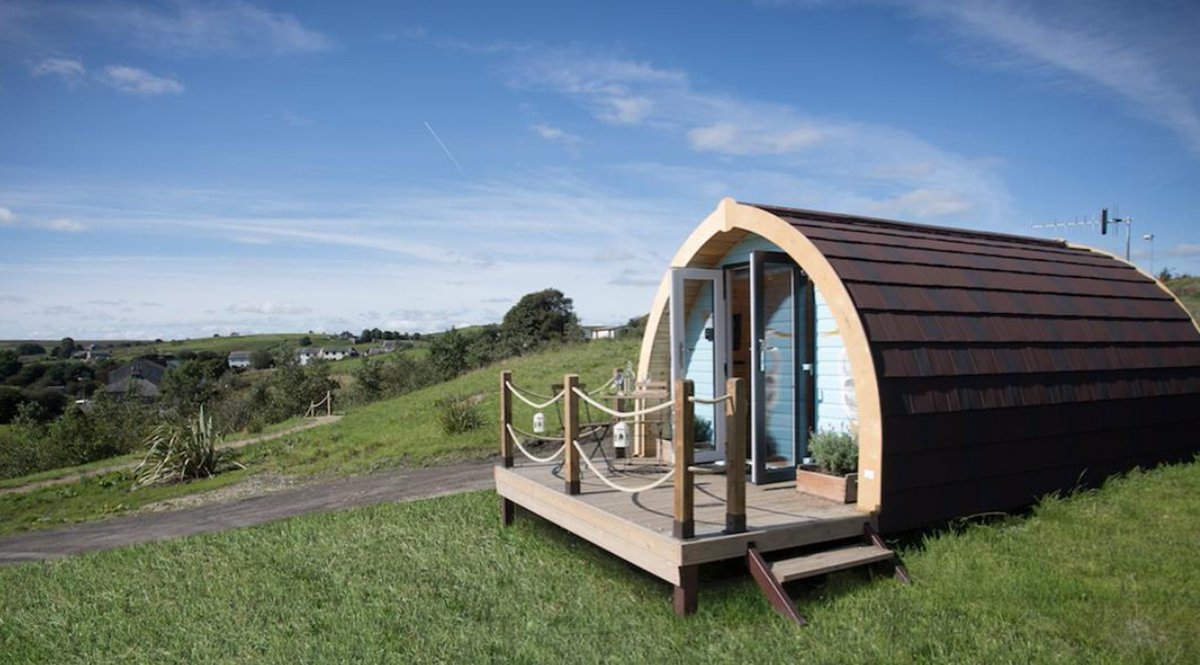 Visitors are searching our outdoor activities, open views and quality places to stay - with Visit Lancashire partners @SecretGlamping @ribbyhall @HolgatesGroup @RossendaleHC our top performing accommodation pages on the website last week >> marketinglancashire.com/partnership/pa…