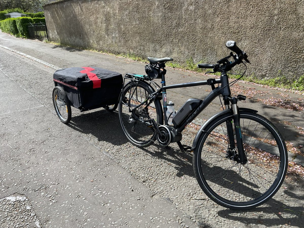 ARCavaye's tweet photo. Today’s job: return a bunch of equipment to former employer’s office in the City Centre. No problem! https://t.co/NJFiG5x7fr