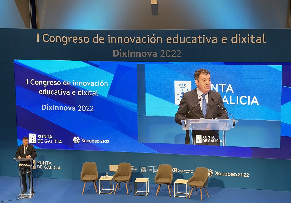 CAFIgalicia's tweet photo. O noso Conselleiro @RomanLalin inaugura o I Congreso de innovación educativa e dixital #DixInnova.
Nesta xornada educativa 7️⃣0️⃣0️⃣docentes galegos participan nunha intensa xornada de conferencias e obradoiros sobre esta temática @EduXunta https://t.co/TQEFqjpqcL