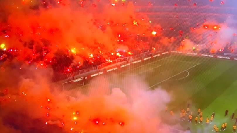 AdamJohnson1234's tweet photo. @sportbible Galatasaray at home! https://t.co/S5mO36rrMA