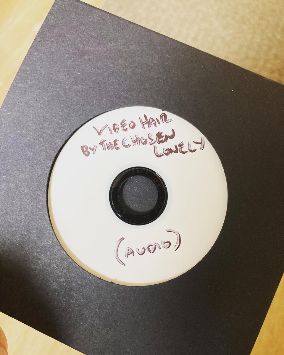 _37heaven's tweet photo. Sticking things onto our first physical release today!

Pre-Order your copy now from the link in our bio!

(CDs + DVDs available)

#diyrecordlabel #diymusic #indielife #indiemusic #independentmusic #recordlabel #ukmusic #glasgowmusicscene #scottishmusicscene https://t.co/CpL2RYnhjM