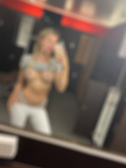 Check my website to see the uncensored version 💦🥵 https://t.co/IyhPJduGlU<a href="/tag/twerk"class="tags"><span>#twerk</span></a><a href="/tag/stripper"class="tags"><span>#stripper</span></a><a href="/tag/atoz"class="tags"><span>#atoz</span></a><a href="/tag/mtvhottest"class="tags"><span>#mtvhottest</span></a>