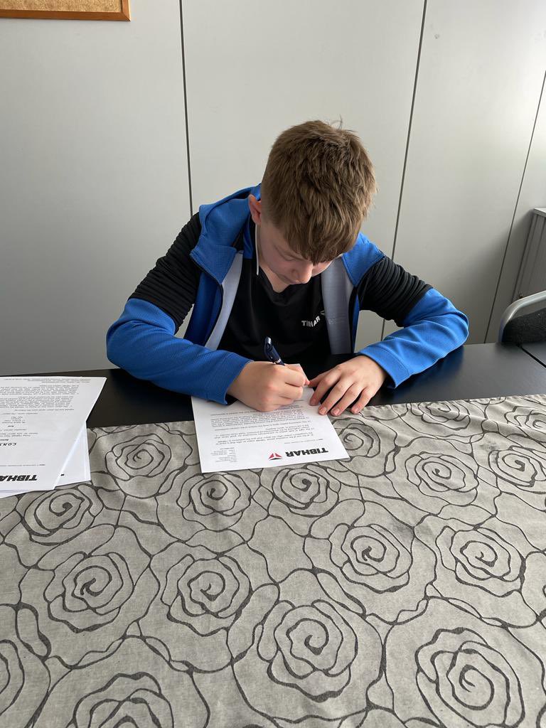 TorbayTTAcademy's tweet photo. Today our players Jakub and Kacper @TeamTA_Sport signed a contract with TIBHAR !!!

Congratulations boys, we are so proud of you !!!

Huge thanks to @Bribartt.

Good luck boys in your new adventure 😉
It was a pleasure to watch the top team FCSaarbrucken-Tischtennis 👌 https://t.co/TK7HYD37Gy