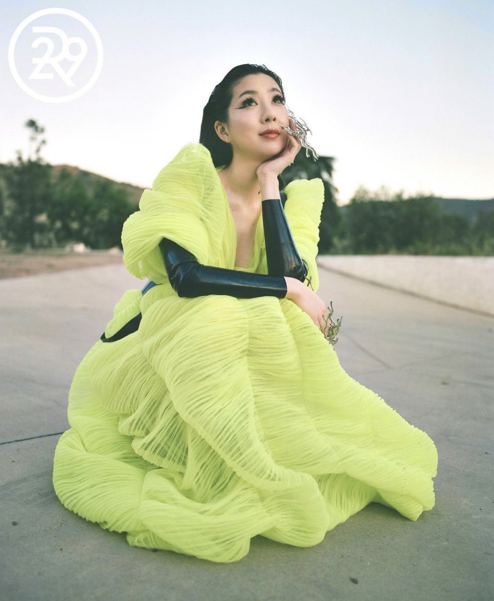 Ariella845's tweet photo. Just an appreciation post to appreciate how much she has done for me and many others out there! 💜 She so beautiful and so incredibly kind! @fuslie you make me so happy and I thank you ☺️ https://t.co/IJlFsoPipg
