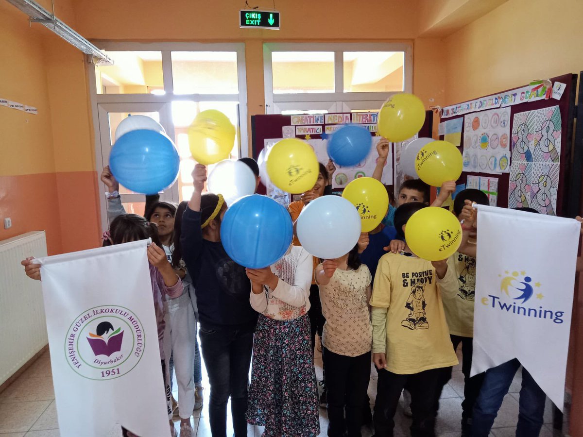 CMLiteraties's tweet photo. Nevzat CAN -Yenişehir Güzel Primary School-Turkey https://t.co/JRlxWHEnf5