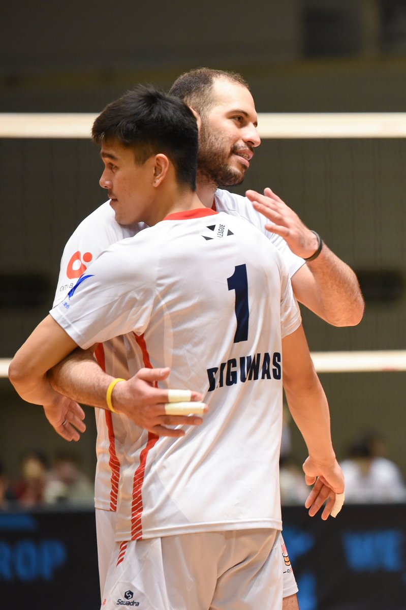 anzu_photo_vb's tweet photo. 2022.4.10 小田原アリーナ
#大分三好ヴァイセアドラー #ブライアンバグナス 選手 #BryanBagunas #エメルソンロドリゲス 選手 #EmersonRodriguez https://t.co/uMocJCH4EN