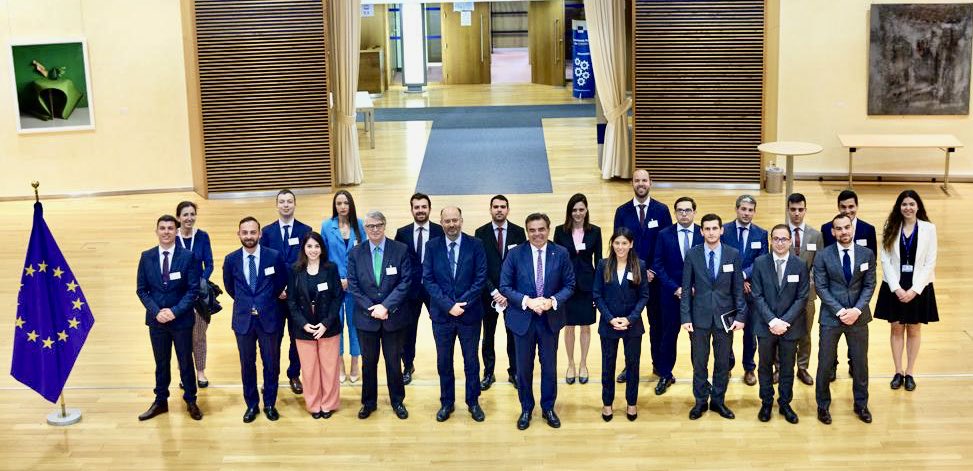 MargSchinas tweet picture