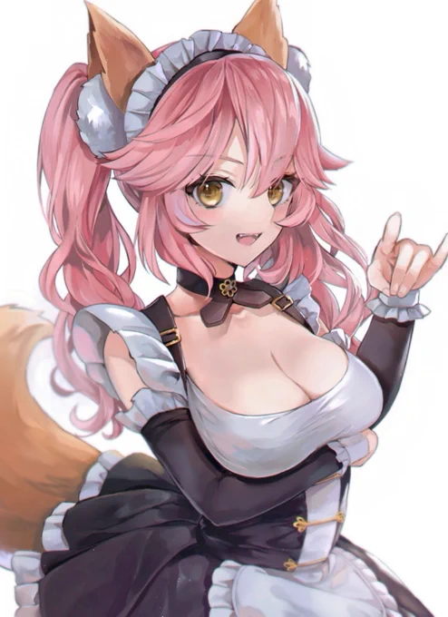 みこーん🦊💓
#メイドの日 