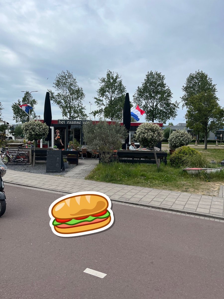 I'm at Eethuisje Zaanse Veer in Amsterdam, Noord-Holland swarmapp.com/c/2BUlhmC15MN