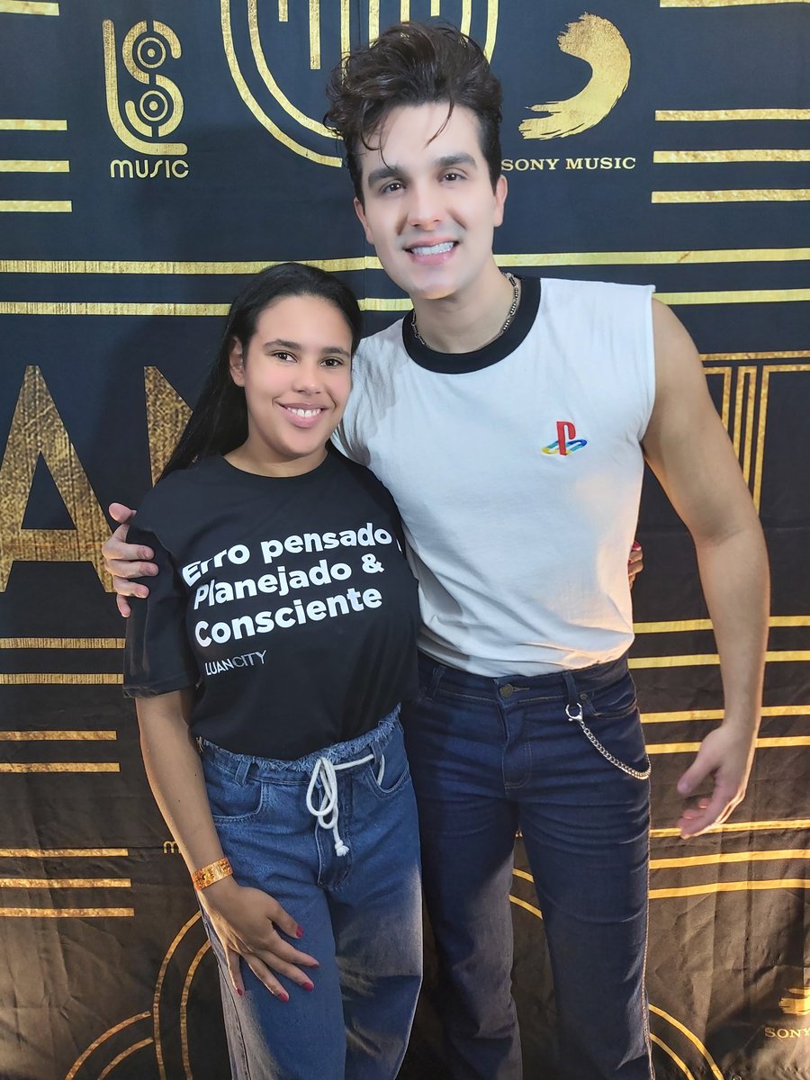 Geovanaamelio2's tweet image. SONHO REALIZADO ❤ TE AMO MUITO @luansantana ❤ 
09/05/22.