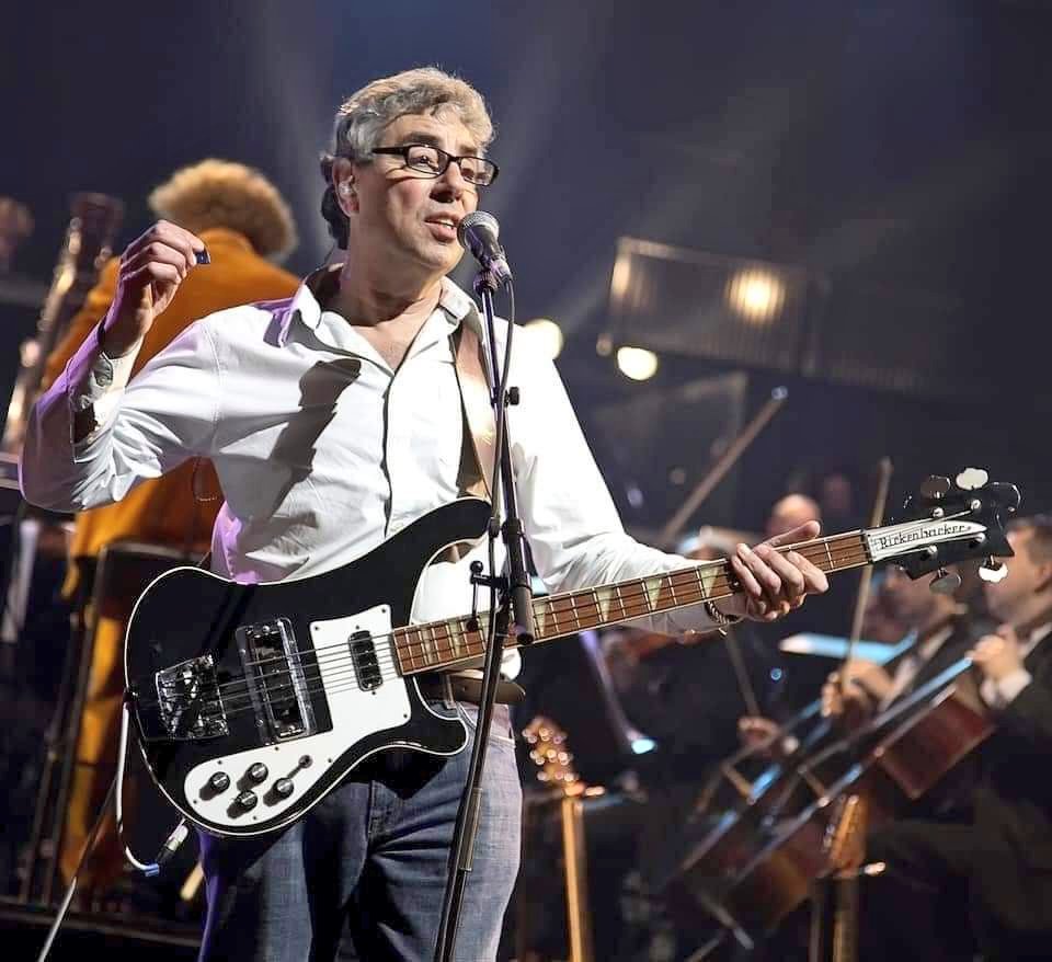 Happy birthday  GRAHAM GOULDMAN!  76 May 10, 1946 