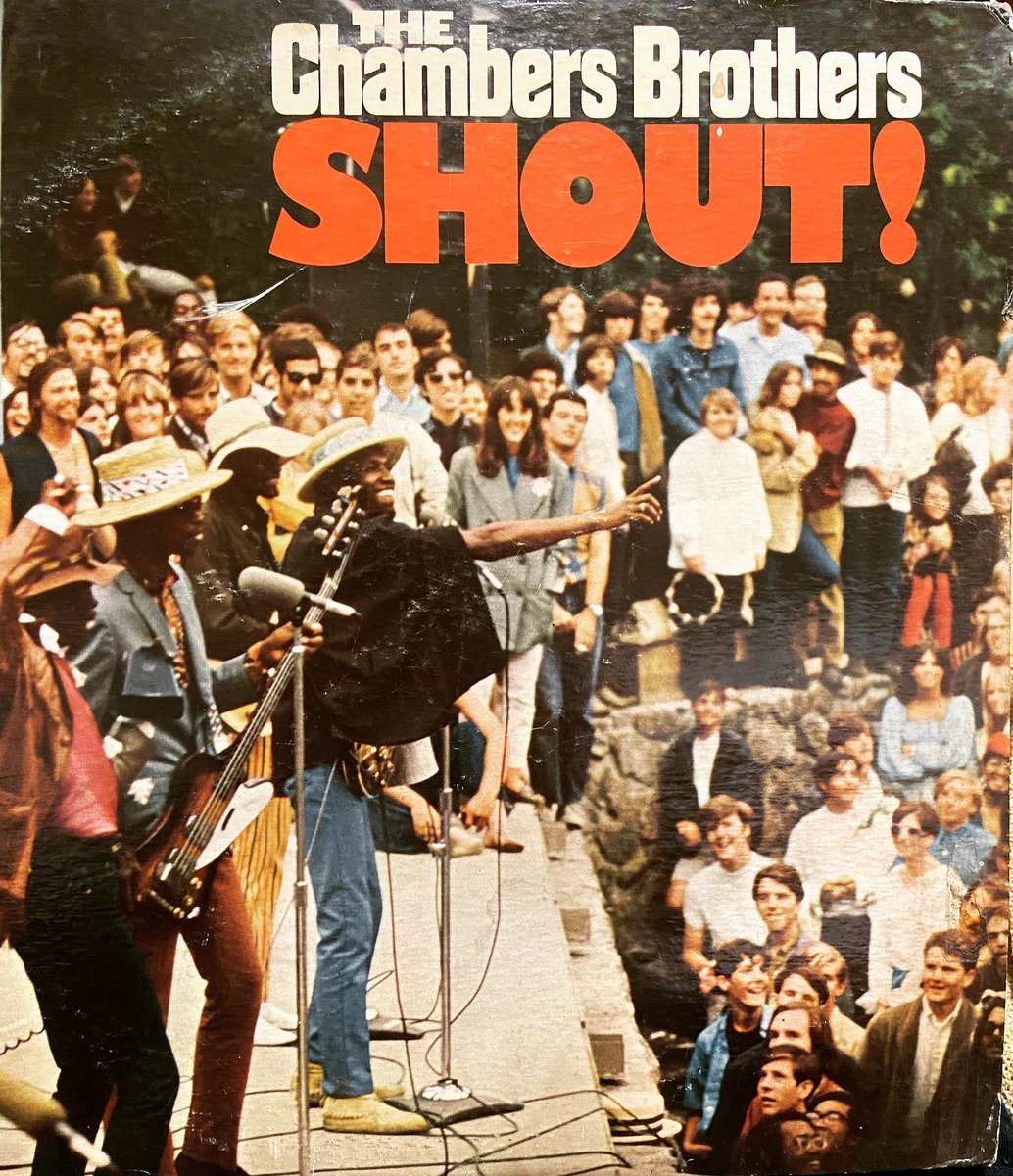 libraryofrock's tweet photo. ハハ、なんだコレ？😆

カッコよすぎる🤩

ジャケもサイコーだよね😉✨

#flashdiscranch #chambersbrothers #shout #vinyl #record #ロックの図書館 https://t.co/SGWSlkKQIH