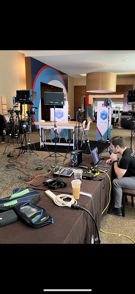 dvellante's tweet photo. @sarbjeetjohal @IBM @AkwyZ @treasadovander @sallyeaves @dcallahan2 @matteastwood @AnuragTechaisle @nyike @waynesadin @YuHelenYu Think is happening a few hundred yards from away but I will be at #rhsummit broadcasting on @theCUBE @RedHatSummit w @pgillin &amp; @stephjchan13 getting ready… https://t.co/18R5uMAp2W