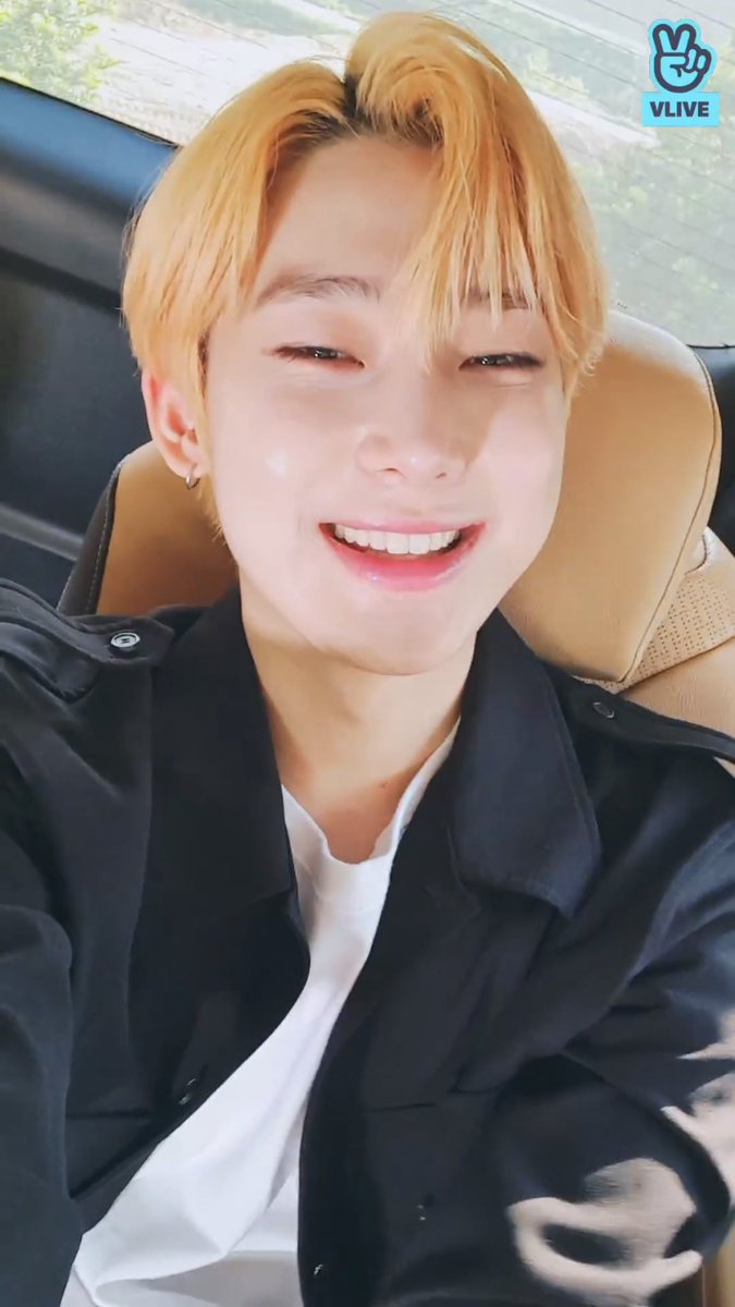 enhypenupdates's tweet photo. [EN-LIVE RECAP 🌟] 220510
“Orange rice cake 🍊”

- Sunoo went live from inside the car! 🤍
- He said he was on waiting period between shootings but he surely couldn't tell us what the filming was for 🤔

@ENHYPEN_members @ENHYPEN #ENHYPEN #엔하이픈 https://t.co/pE485fJ89S