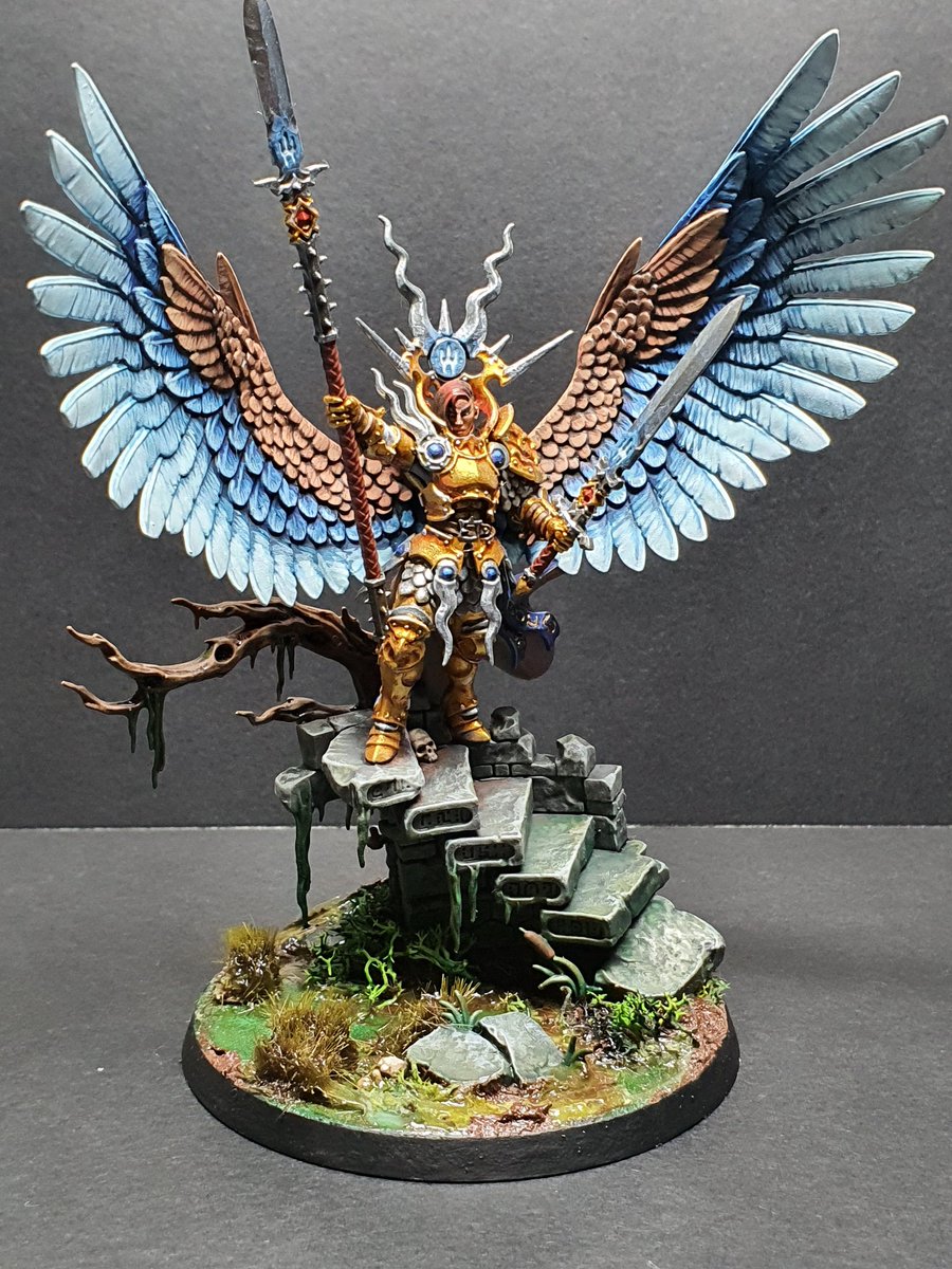 JayJay_Rybus's tweet photo. Whatcha doin while not painting commissions ? I paint something else xD #sce #warhammer #aos https://t.co/TAJDisntiV