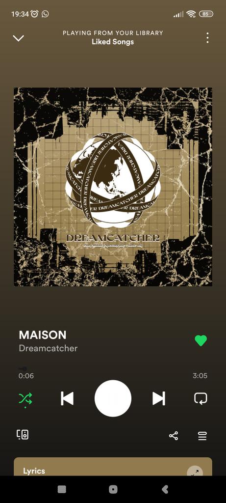 Rinorinnnnnnn's tweet photo. don't break the chain
-lock screen
-2 songs playing on repeat rn
-tag 5 people: @IAmABabyWolf @marztiny @skyewildflower9 @RennataNox @AinaAtiny https://t.co/OLkOGrVVwZ