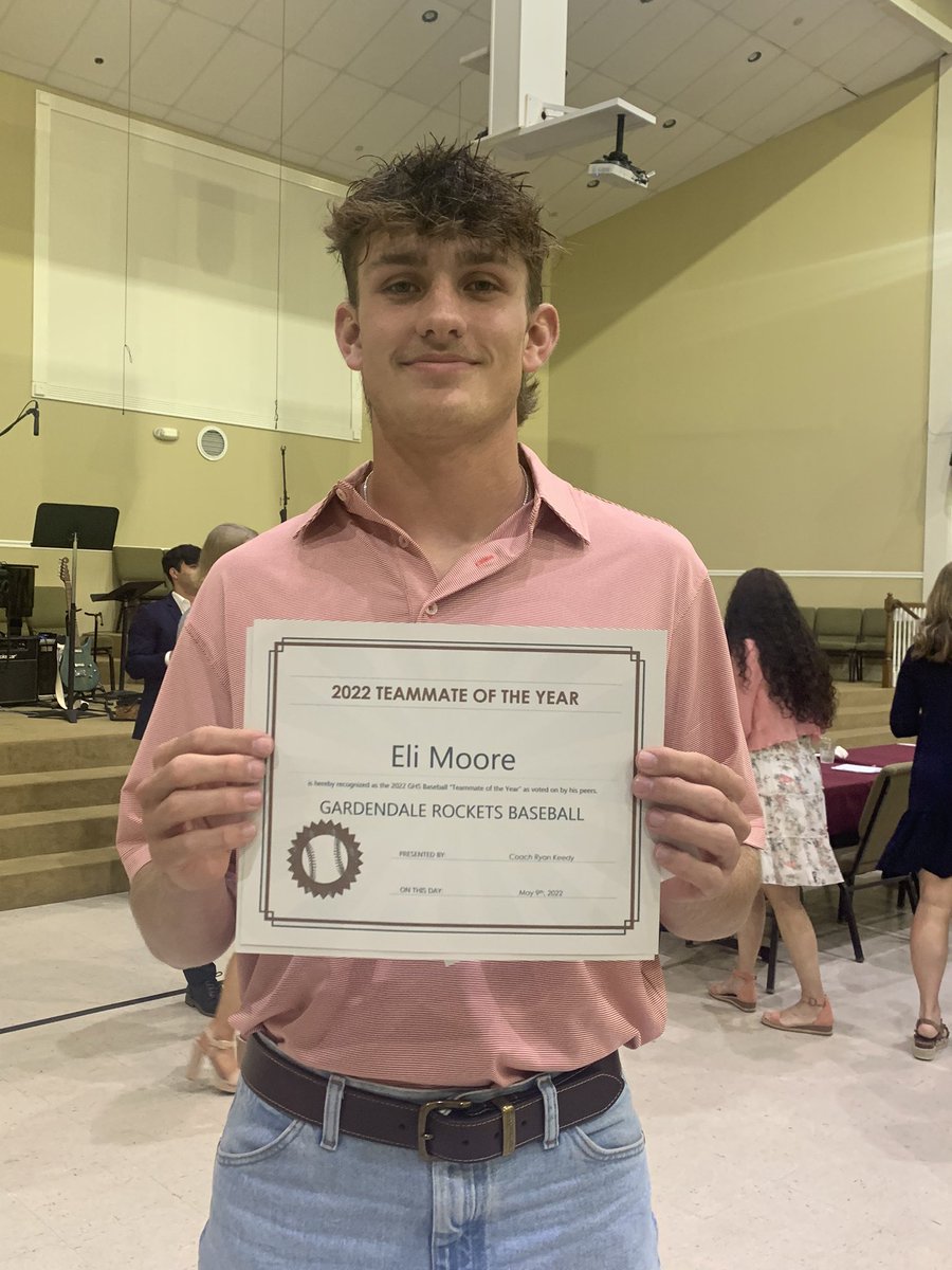 Nice job <a href="/EliMooreGHS/">Eli Moore</a> on winning “Teammate of the Year” for GHS….voted on by your peers. This is an outstanding award to win. Way to make MAFIA proud.