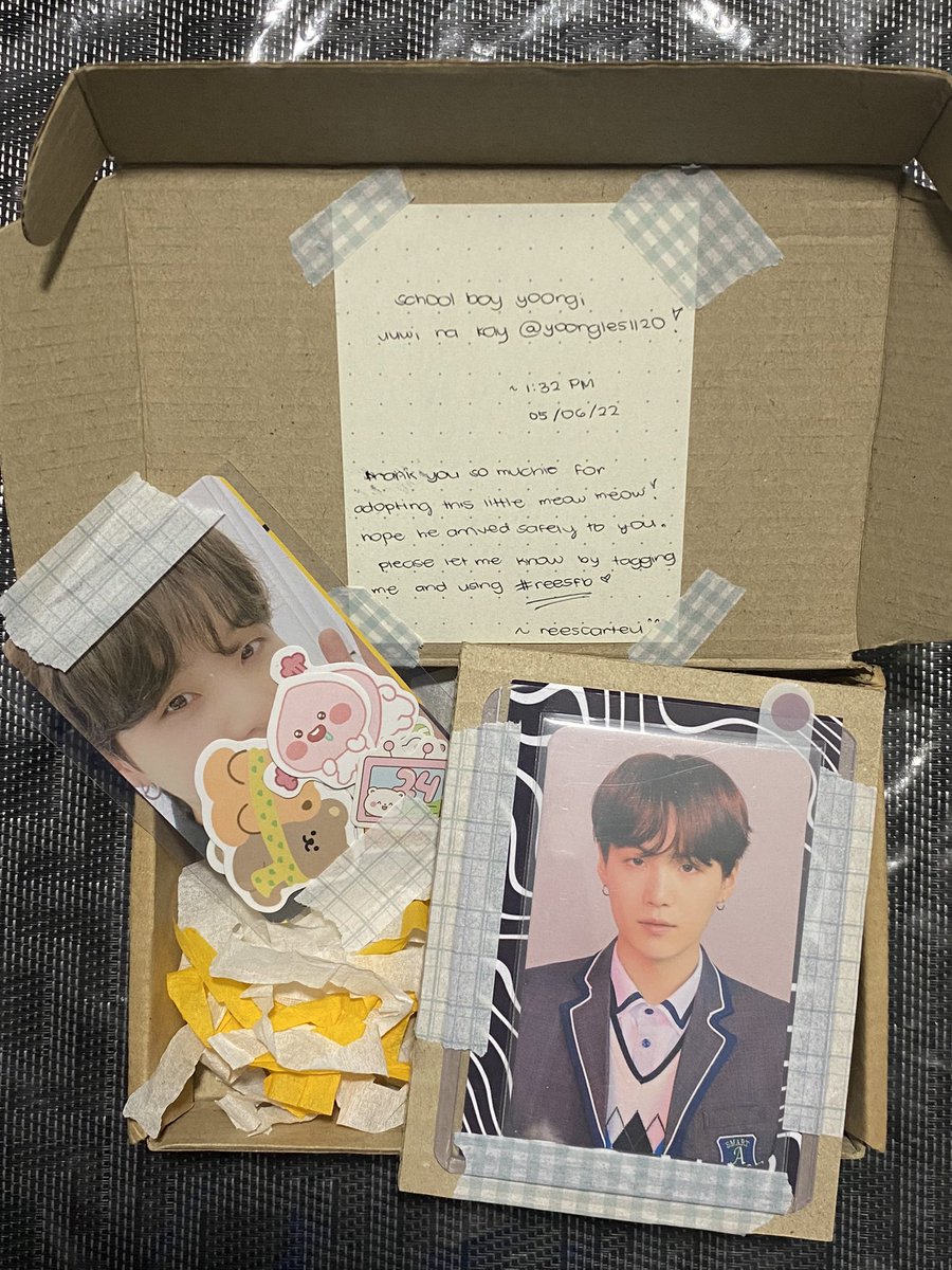 yoongles1120's tweet photo. Schoolboy meow meow came home safely.. thank you @reescarteu for this, it keeps my sanity 💜🌸💜#reesfb https://t.co/pXlij9Bc9W
