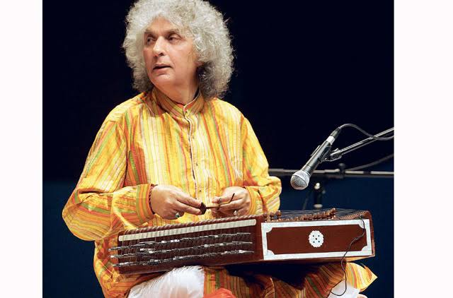 sreeya31's tweet photo. Rest in Music. Will miss your concerts and your ragas. World of classical music will miss you.
#Rip #ShivKumarSharma #easternclassicalmusic #SantoorMaestro https://t.co/qpGVI8vb4W