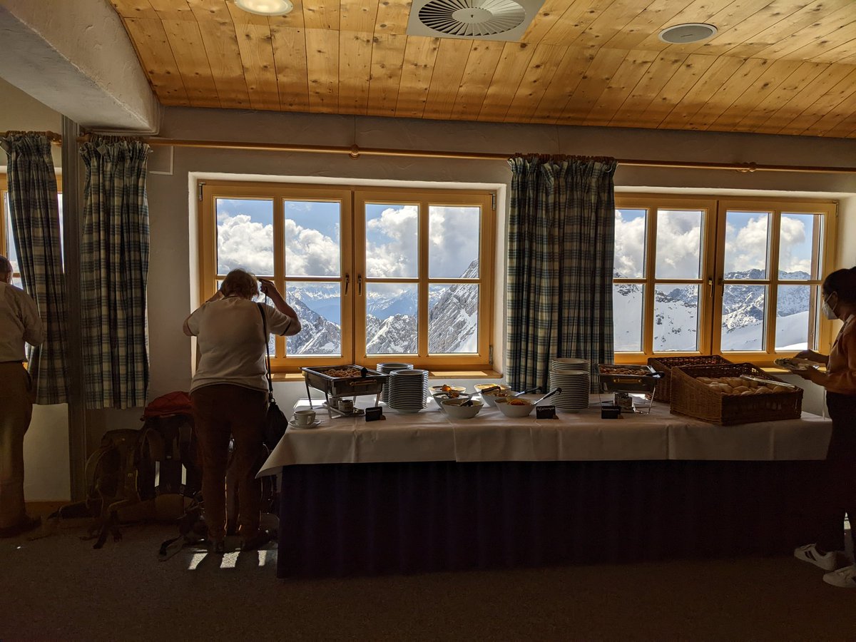 damalama01's tweet photo. Great talks and intriguing discussions continue today at #gcc2022gap
with nice views even firm the buffet. https://t.co/l45MJQrdq9