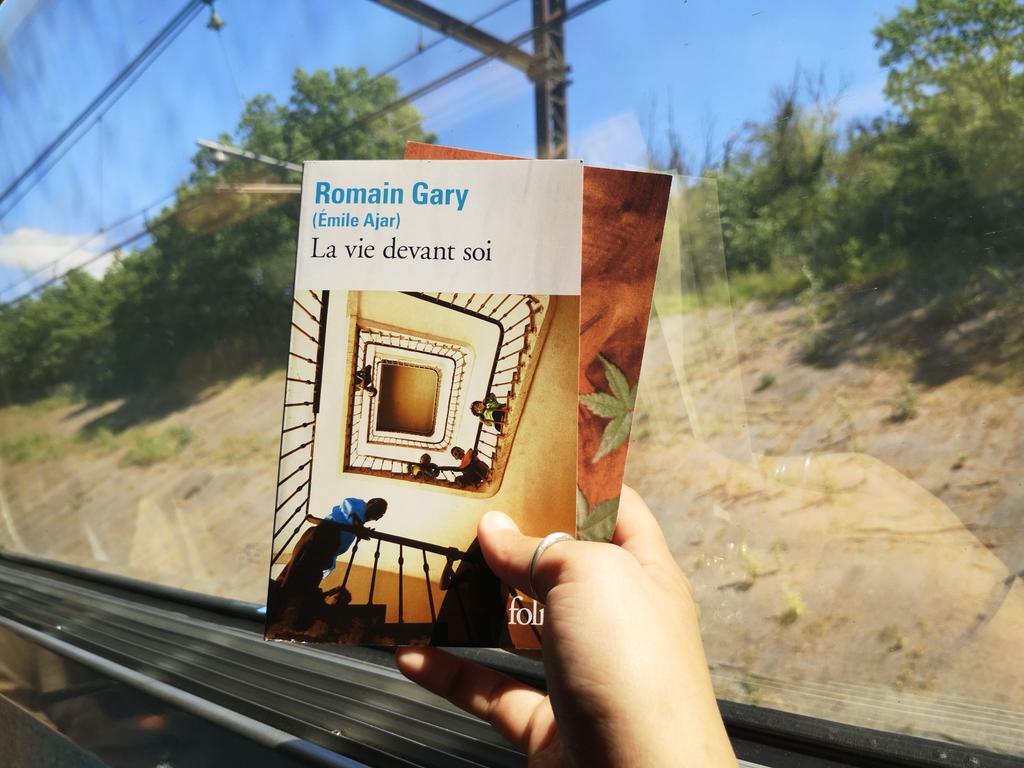 nyv_bts's tweet photo. May's book for @rmbookchallenge let's go!!
I believe this one is considered a classic here if I'm not mistaken, I can't wait to discover it
#rmbookclub22
#rmbookchallenge https://t.co/KmscXo2nak