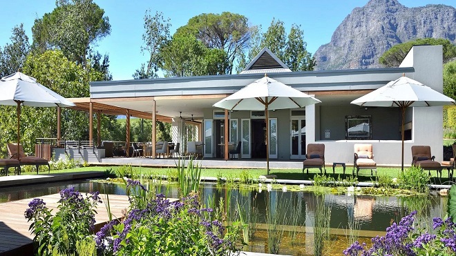 Afristay's tweet photo. Win with @Joburgcoza and @Afristay 

https://t.co/wvsh23PSpA https://t.co/69RdzTdDMM
