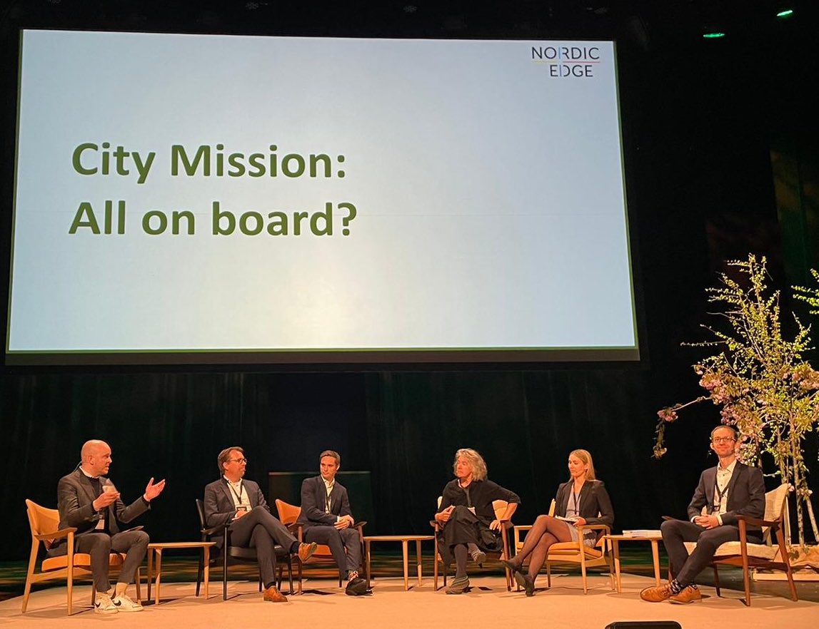 TurkuEUoffice's tweet photo. This week we are at @nordicedgeexpo and participated in the panel on #MissionCities together with @ERRINNetwork, Groningen, Prague and Stavanger! Miia from #Turku EU office was sharing examples of citizen engagement in Turku and thoughts on cooperation across governance levels. https://t.co/k0oD9icrG5