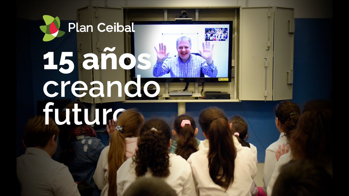 Hoy celebramos #Ceibal15años un orgullo poder ser parte de esta innovación educativa! Vamos por más desarrollo de un Uruguay de calidad y con inclusión social!