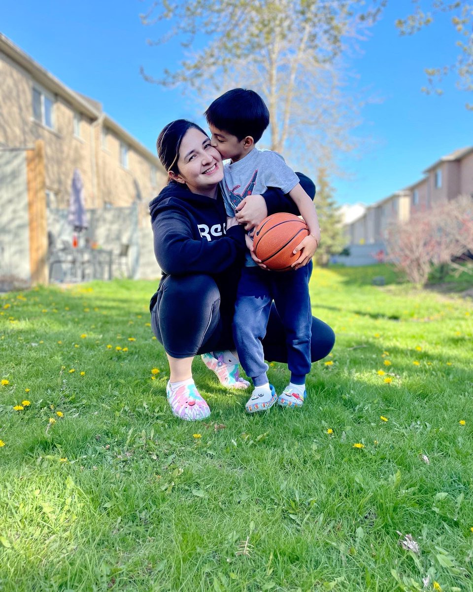 jan_lizardo's tweet photo. I love you Mommy πππ -JACE
#jacelizardo #babyjace #babyjapoynice #jacelizardo5yrsold #iloveyoumommy #motherandson https://t.co/B7qhijcEsL