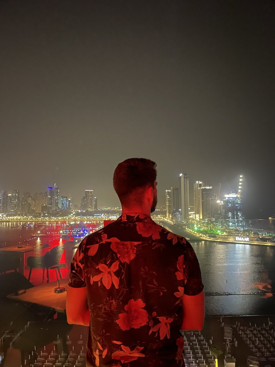 Punkill's tweet photo. @simplyproze Paris, La Défense 🇫🇷 #FaZeProze #Faze1 https://t.co/BclvtQbjjZ