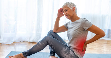 Back Pain In Backbending - is.gd/13LZJQ #yogaanatomy #backpain #backbend #upwarddog