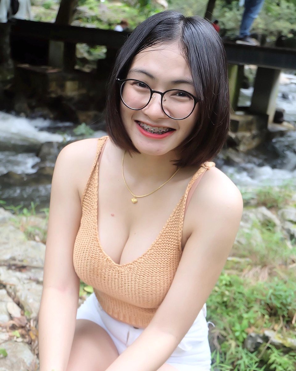 CesarLo17254636's tweet photo. @Tructruc123_ Cực phẩm phim sex do việt nam sản xuất :  https://t.co/dflvpJOScc https://t.co/o7Whpy84ob