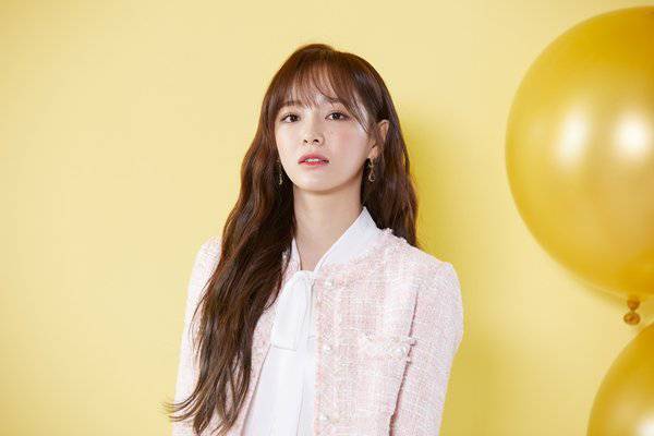 hourlysejeong's tweet photo. #김세정 #KIMSEJEONG @0828_kimsejeong https://t.co/g6LM0sjM5p