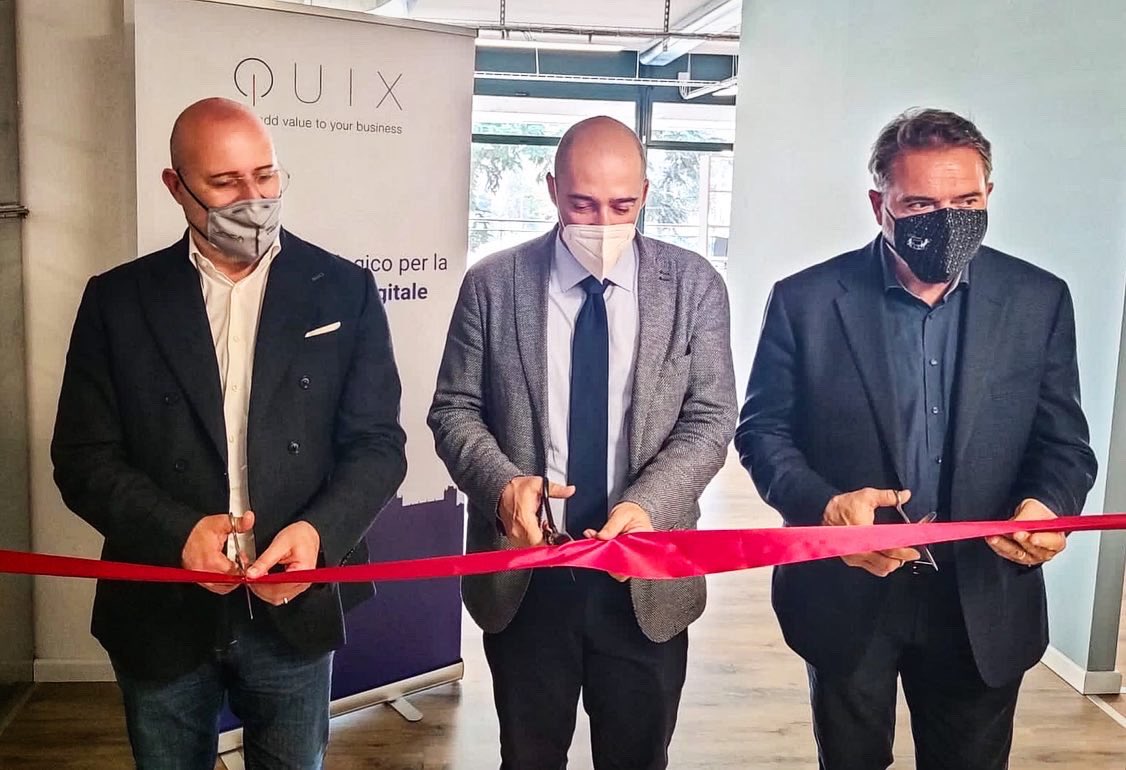 sbonaccini's tweet photo. A Modena per l'inaugurazione dei nuovi spazi di Quix, azienda specializzata in consulenze informatiche e digitali. La  visitai già quattro anni fa e nel frattempo è cresciuta così tanto da avere assunto quasi 100 persone (età media poco più di 30 anni), con oltre 200 clienti https://t.co/EDO2im1P4h