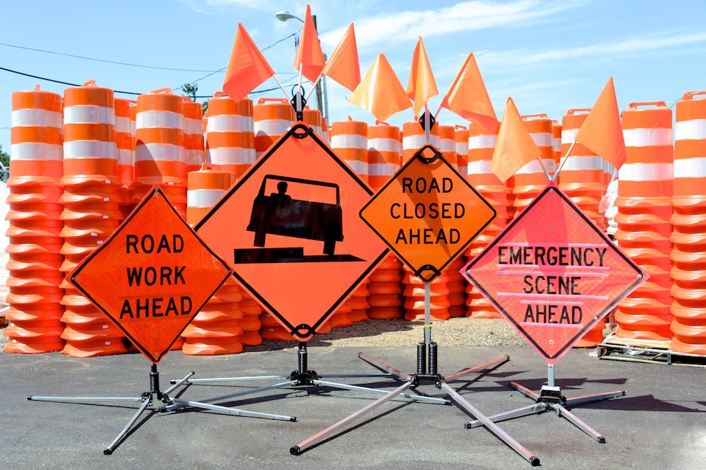 D2K_Traffic's tweet photo. @D2K_Traffic specializes in permanent and temporary #TrafficSignage .
Call today to learn about our daily - monthly rental specials!
๐ 630-416-9700
#TrafficControl #B2B #WOB #TrafficControlServices #Flaggers #ConstructionSafety #HighwaySafety #TrafficSigns https://t.co/TWGbPI2irD