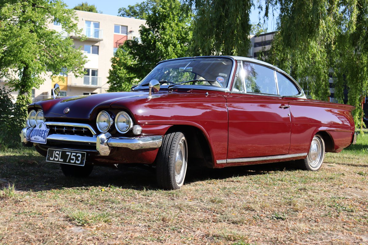 Miller_Corner's tweet photo. Feature on this gorgeous Consul Capri and its uber-cool owner coming soon to @classicsworlduk! https://t.co/mRoUH6f0VX