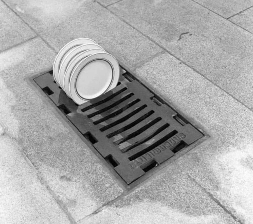 Uyum sağlamış olman, doğru yerde olduğun anlamına gelmiyor..