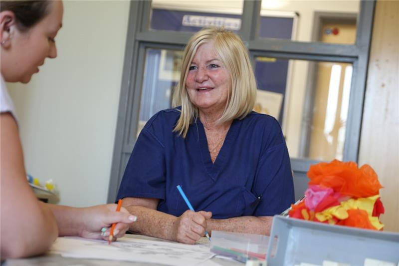 Mersey_CareJobs's tweet photo. Do you feel able to make a positive impact on the lives of those within our secure services with mental health problems and learning disabilities? If so, we'd love to hear from you! Apply for one of our Nursing Assistant roles using the link below. Entries close 22/05/22. https://t.co/XgyEz3cdoc
