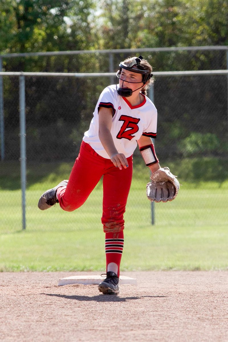CoachCarah's tweet photo. Happy birthday to Ella, our do-anything, play-anywhere sparkplug! 💥

#T2ThatsWho https://t.co/779wZnHwk7