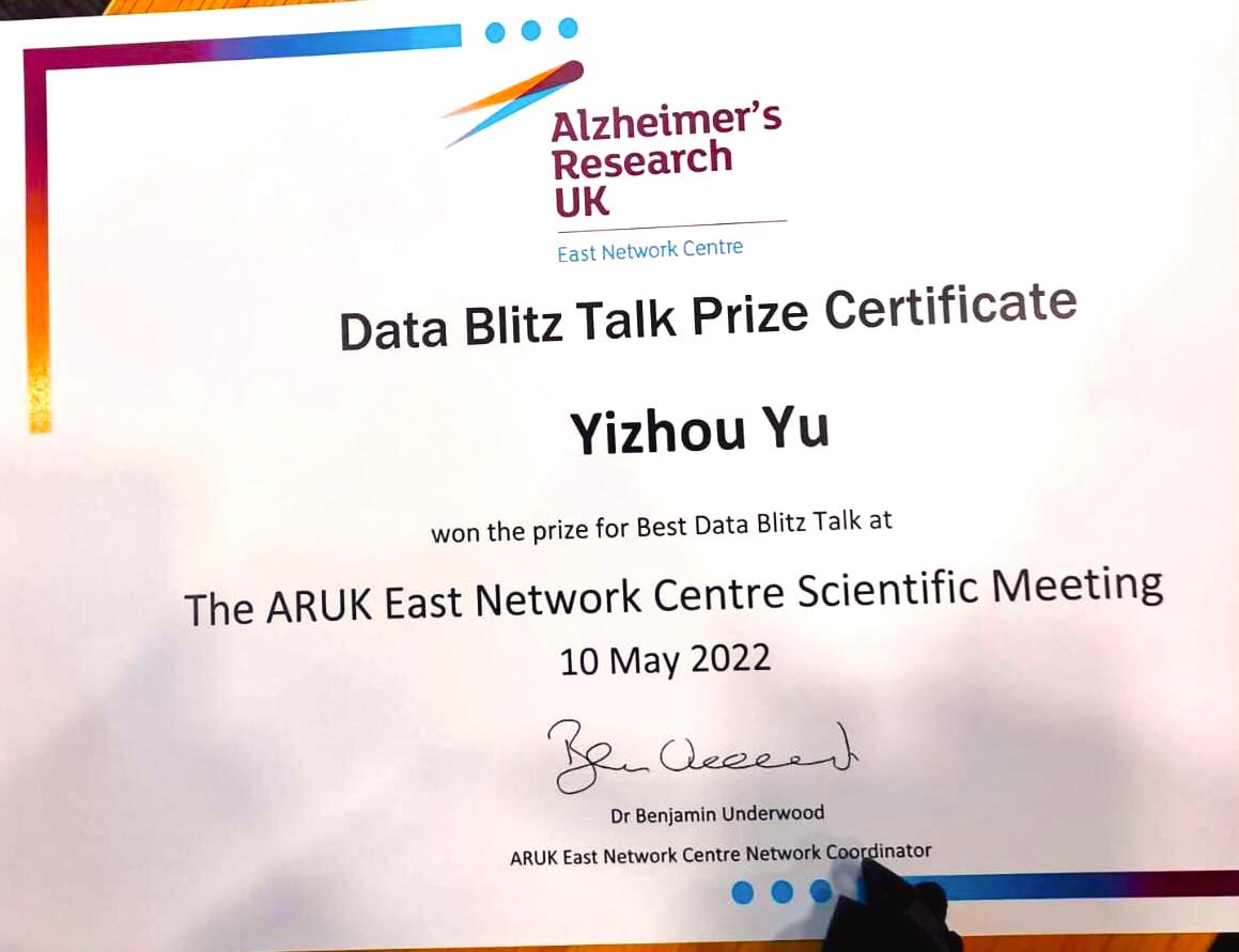 MRC_TU's tweet image. 🎉Congratulations (again!) to Yizhou Yo @izu__u  for winning the Best Data Blitz Talk prize at the @AlzResearchUK East Network Centre Scientific Meeting this morning!

Yizhou is a PhD student in the Martins Group @m1gus @MRC_TU

#datablitz #alzheimers #neuroscience