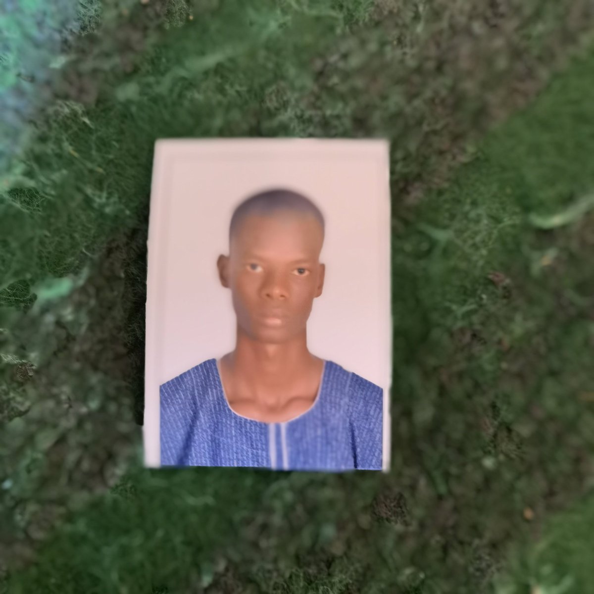 خرج ابن عمي عبدالرحمن رادو من منزل ذويه ولم يعد الرجاء من يتعرف عليه الاتصال بارقام الهواتف 0918521814او 0123098908